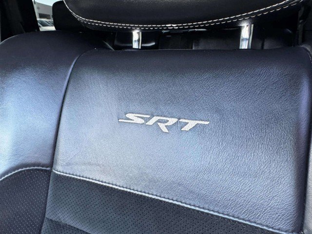 Used 2015 Jeep Grand Cherokee SRT image 22