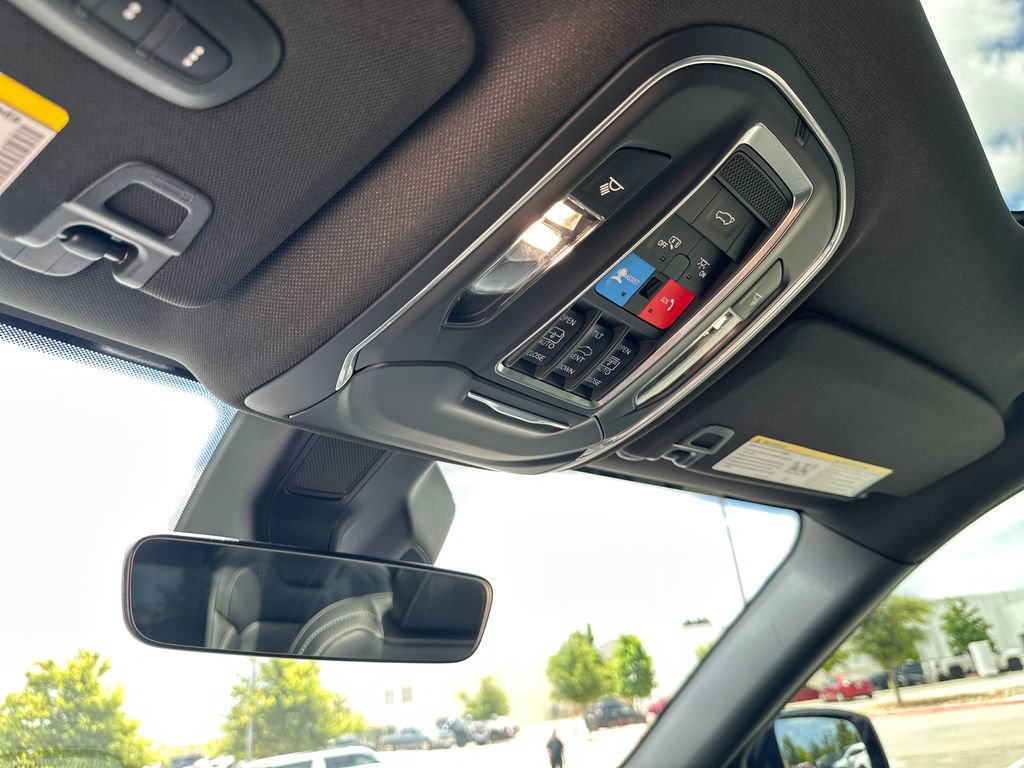 Used 2026 Jeep Grand Cherokee L Limited w/ Limited Altitude Package AWD/4WD image 49