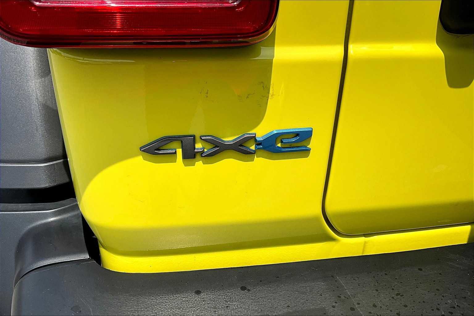 Used 2024 Jeep Wrangler Unlimited Rubicon 4xe image 30