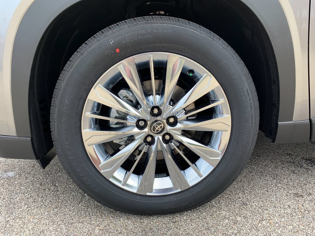 Used 2026 Toyota Grand Highlander AWD image 33
