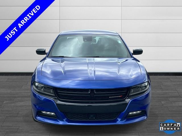 Certified 2022 Dodge Charger SXT w/ Plus Group RWD image 9