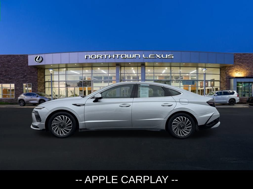 Used 2024 Hyundai Sonata Limited image 2