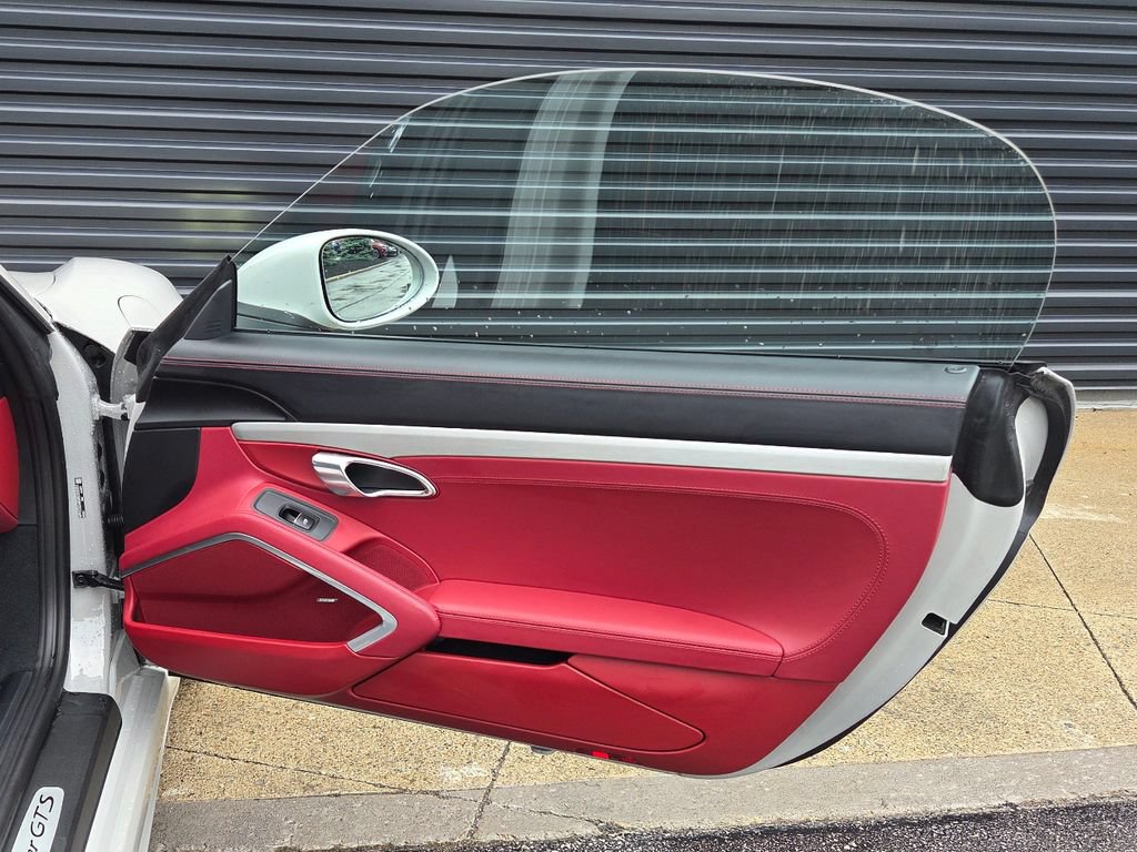 Certified 2024 Porsche 718 Boxster GTS RWD image 18