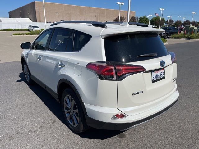 Used 2018 Toyota RAV4 Limited w/ Advanced Technology Package image 7