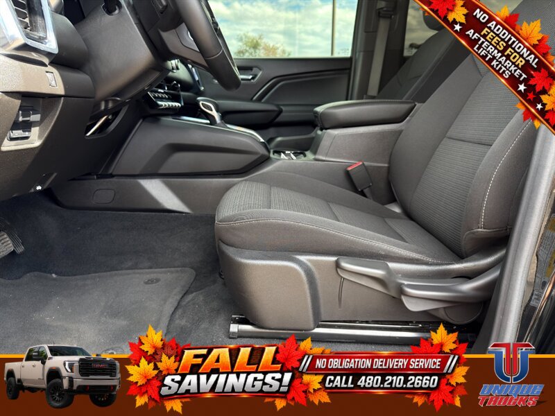 Used 2025 GMC Canyon Elevation w/ Convenience Package RWD image 17