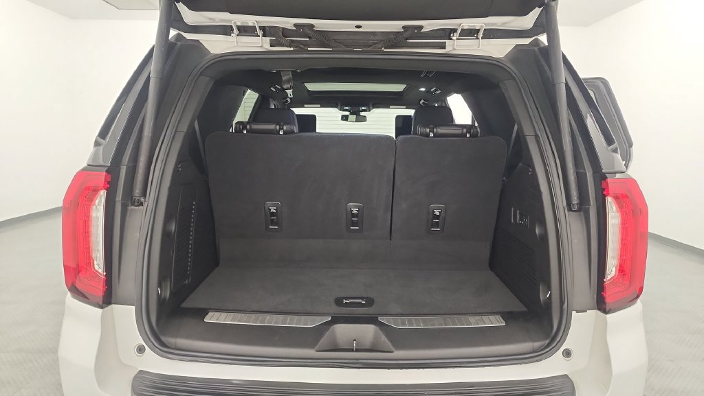 Used 2021 GMC Yukon Denali AWD/4WD image 29