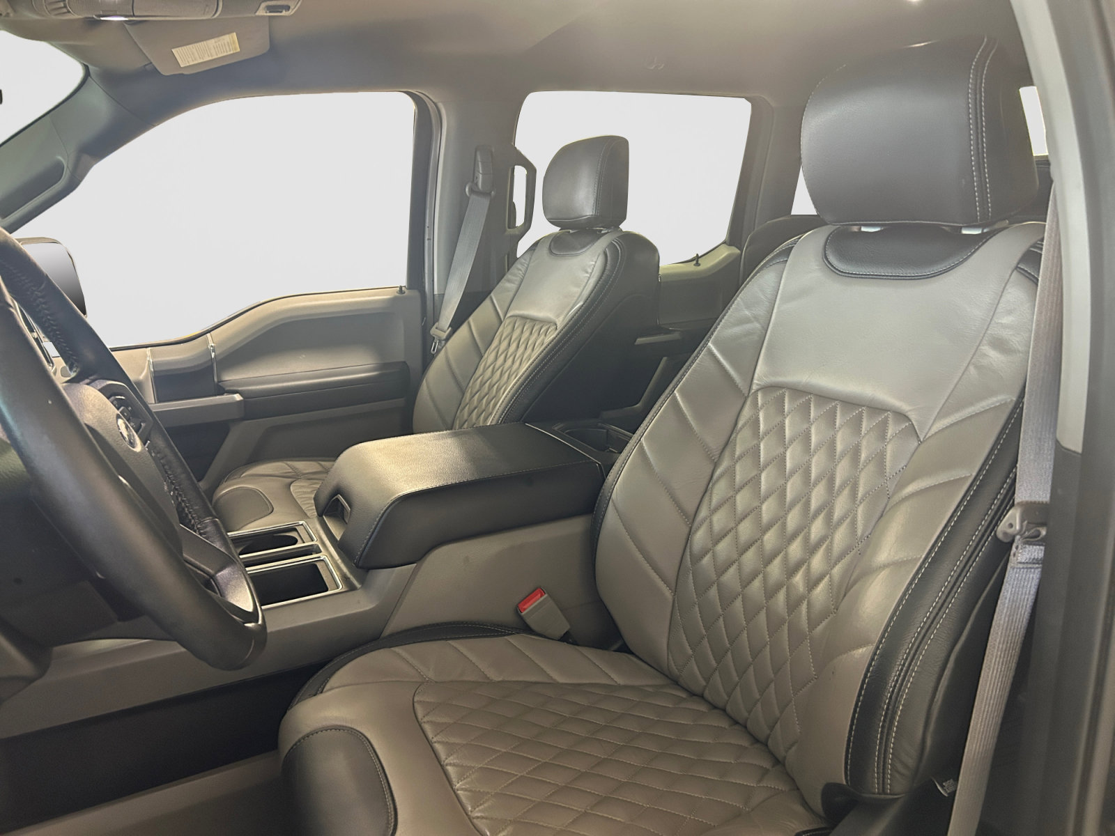 Used 2019 Ford F150 XLT w/ Equipment Group 302A Luxury RWD image 11