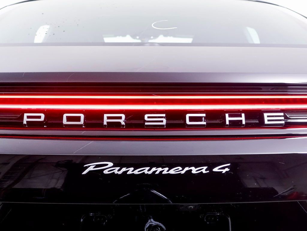 New 2025 Porsche Panamera 4 image 13