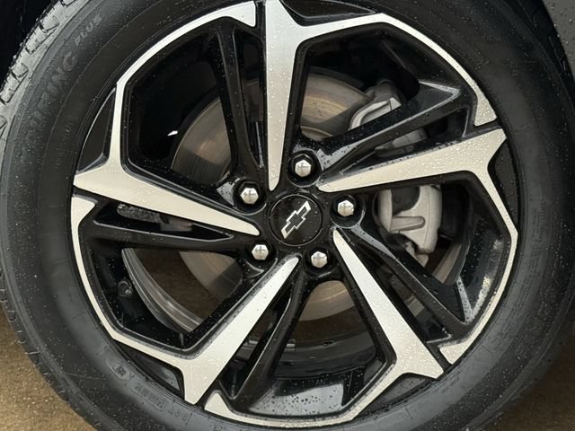 Certified 2022 Chevrolet TrailBlazer RS w/ Sun and Liftgate Package FWD image 11