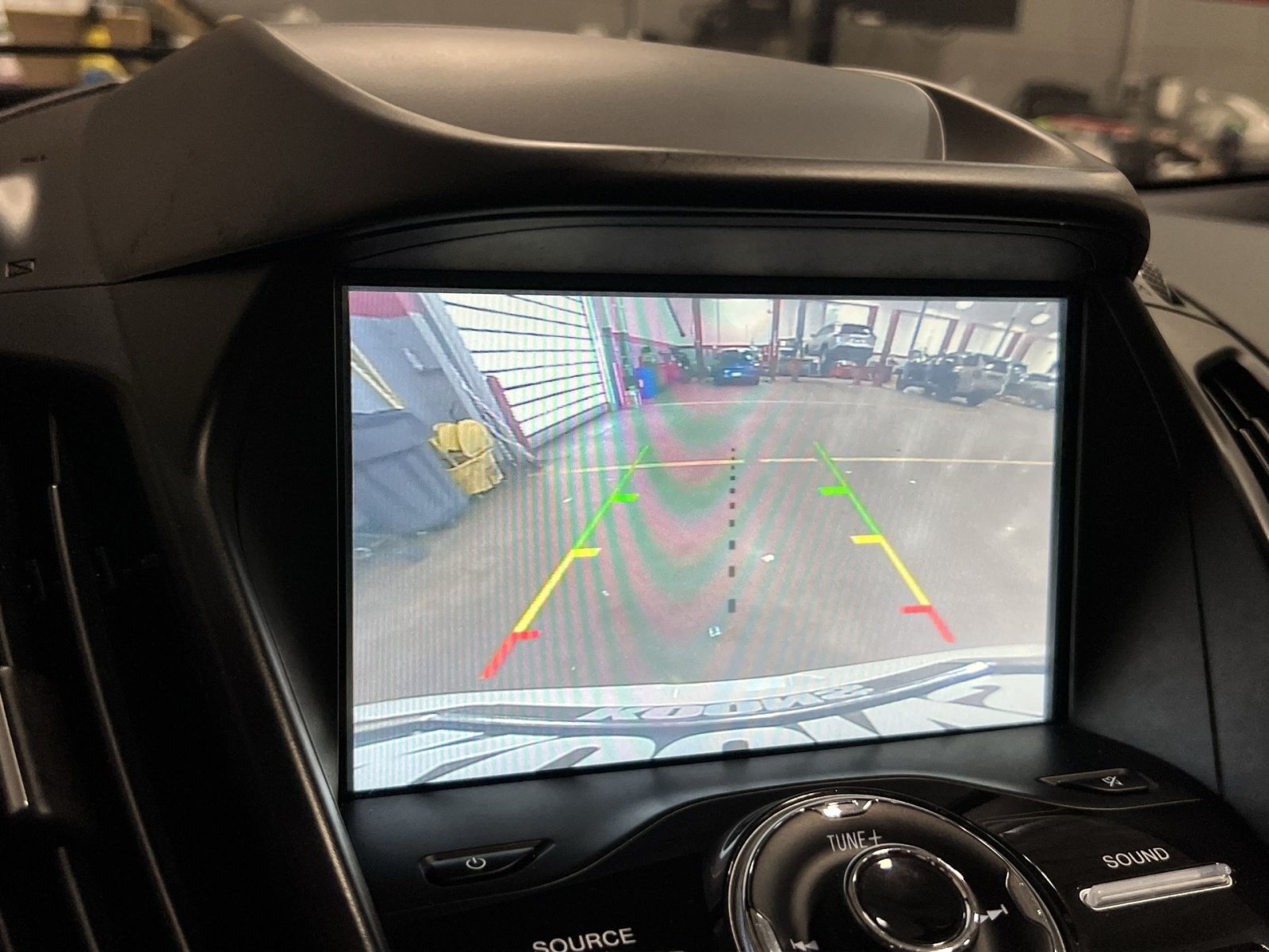 Used 2019 Ford Escape Titanium AWD/4WD image 16