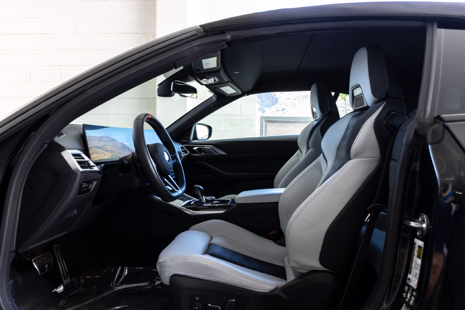 Certified 2026 BMW M4 xDrive Competition w/ Executive Package AWD/4WD image 17