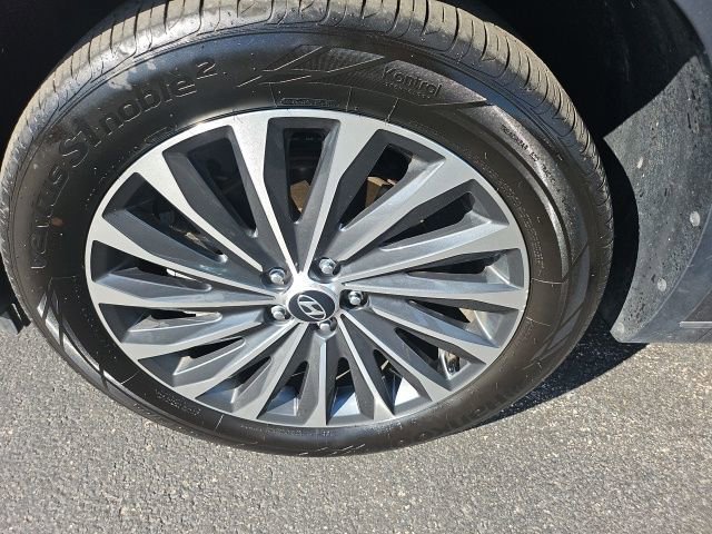 Used 2025 Hyundai Palisade Calligraphy image 16