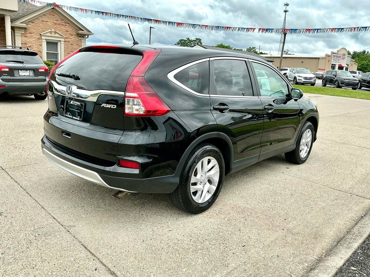 Used 2015 Honda CR-V EX image 5