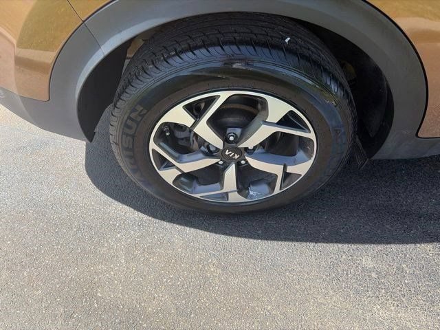Used 2020 Kia Sportage LX FWD image 41