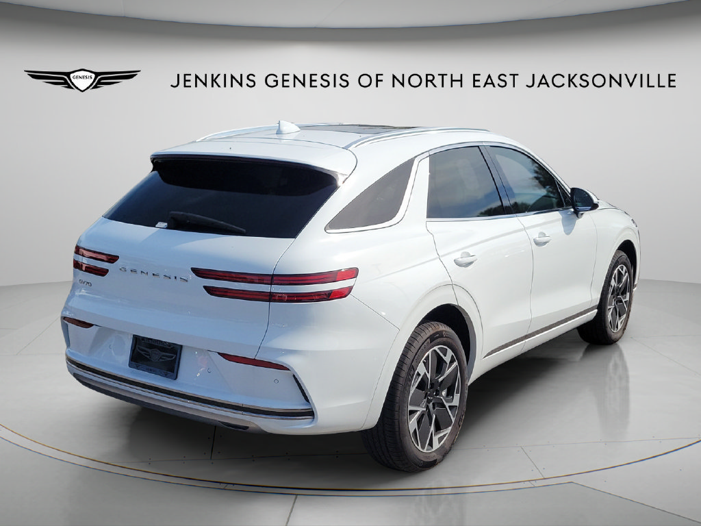 Used 2026 Genesis Electrified GV70 AWD/4WD image 2