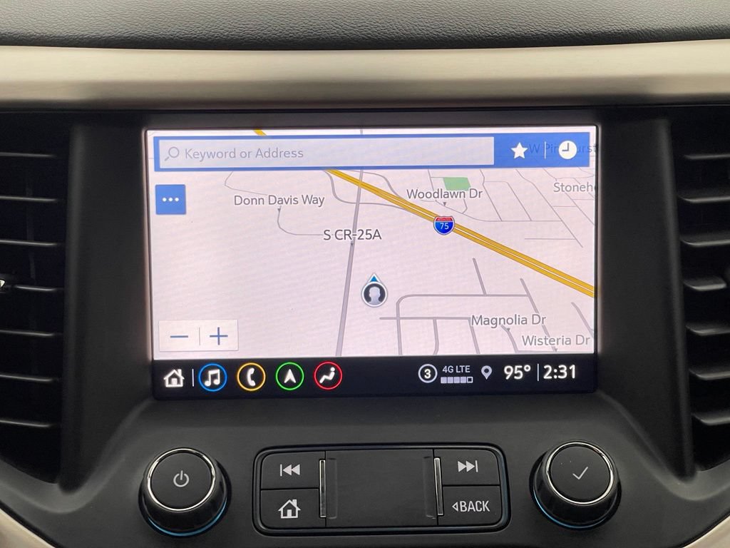 Used 2021 GMC Acadia Denali w/ Denali Technology Package FWD image 29
