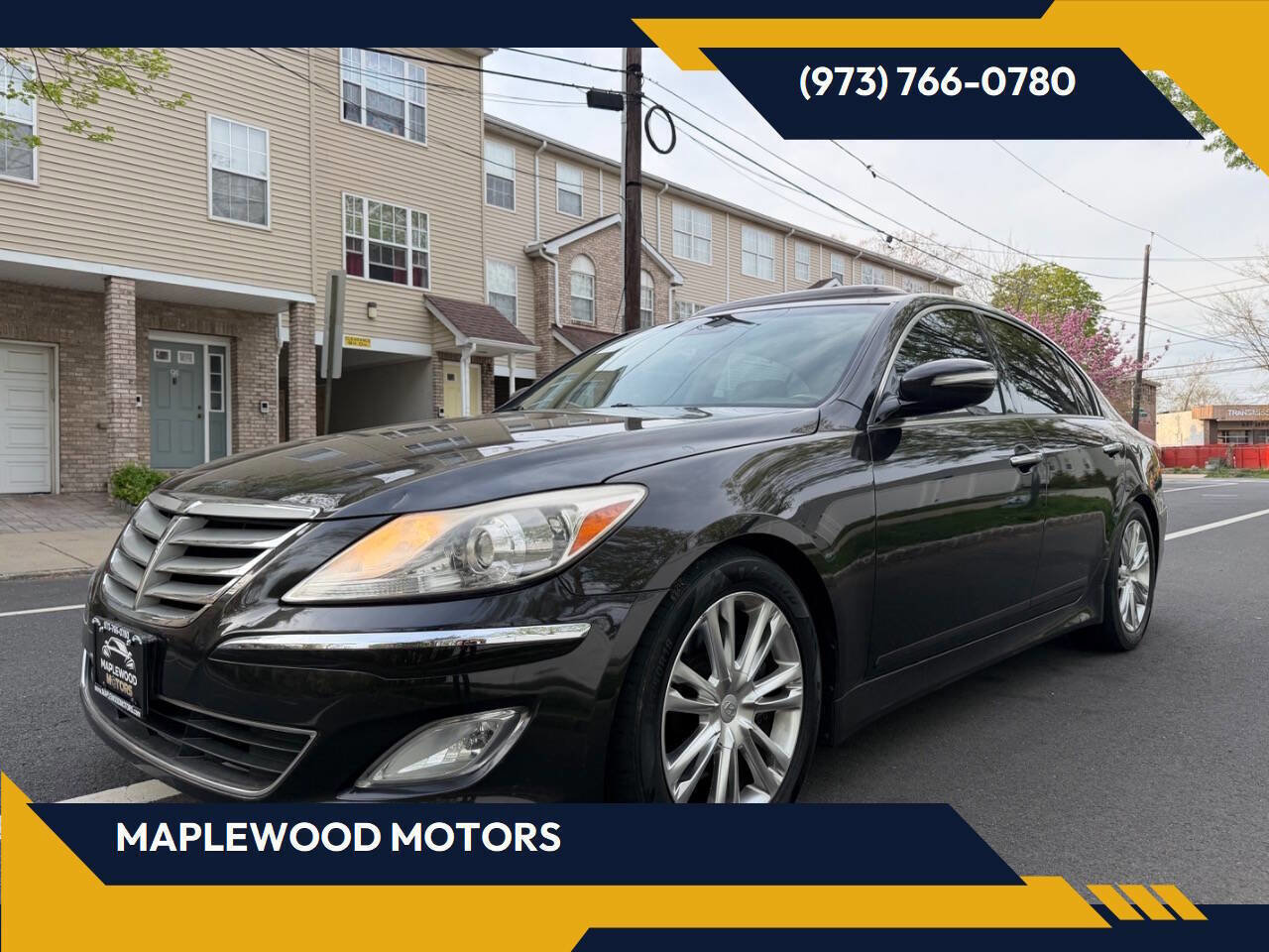 Used 2014 Hyundai Genesis 3.8 w/ Premium Package 02