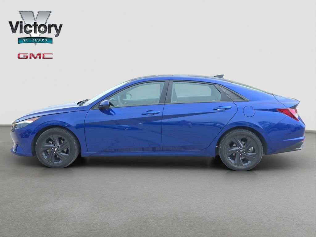 Used 2023 Hyundai Elantra SEL image 6