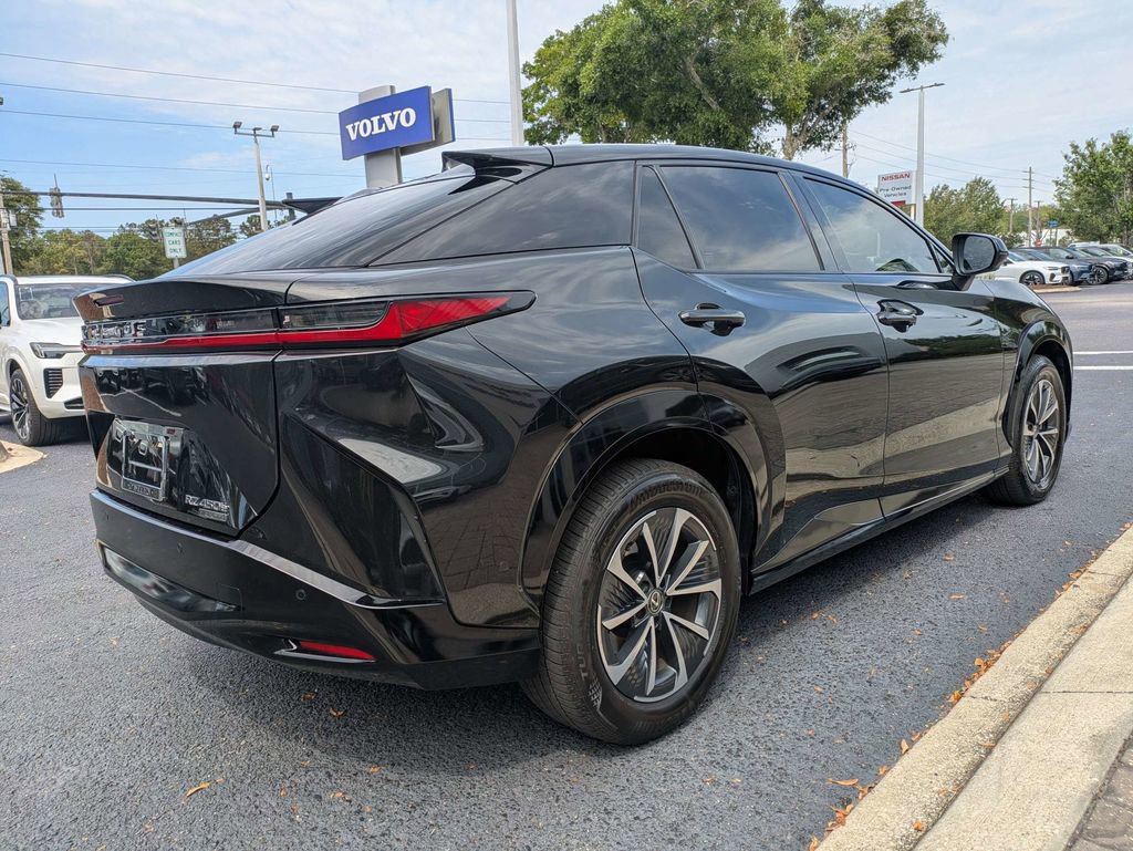 Used 2023 Lexus RZ 450e Premium w/ Technology Package AWD/4WD image 6