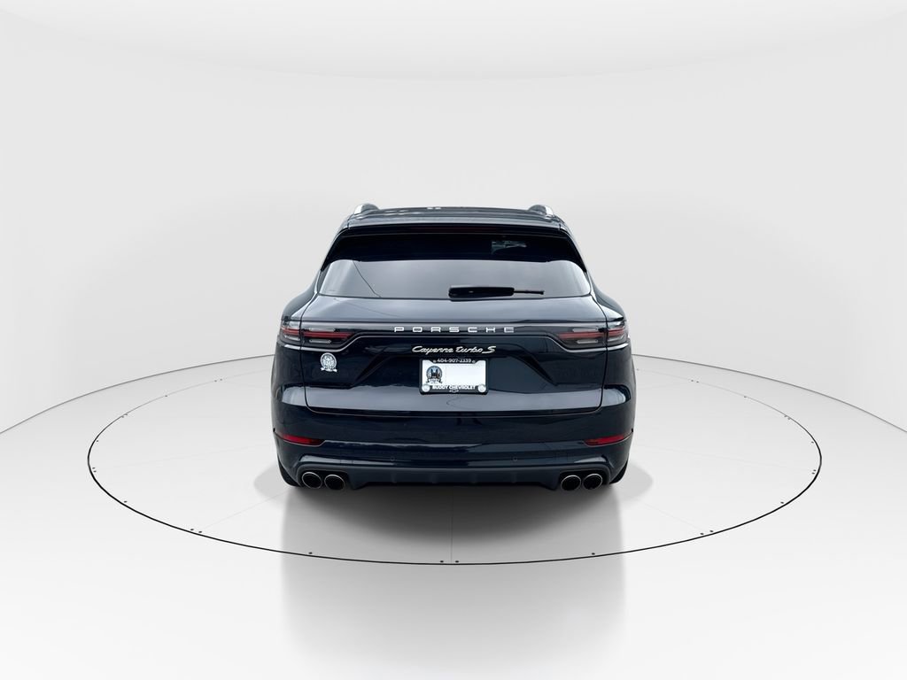 Used 2023 Porsche Cayenne Turbo S AWD/4WD image 7