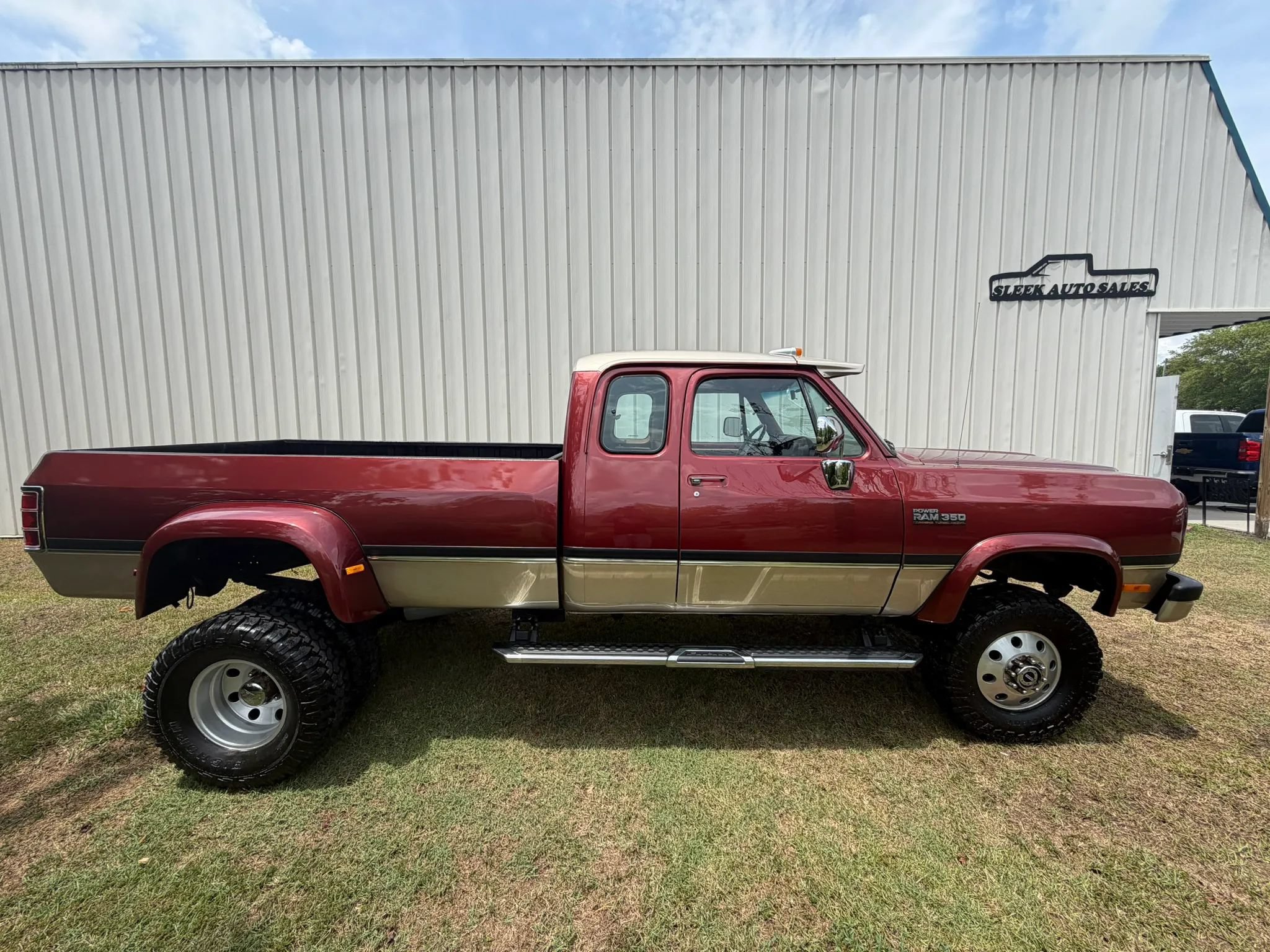 Used 1993 Dodge D/W Truck 350 AWD/4WD image 6