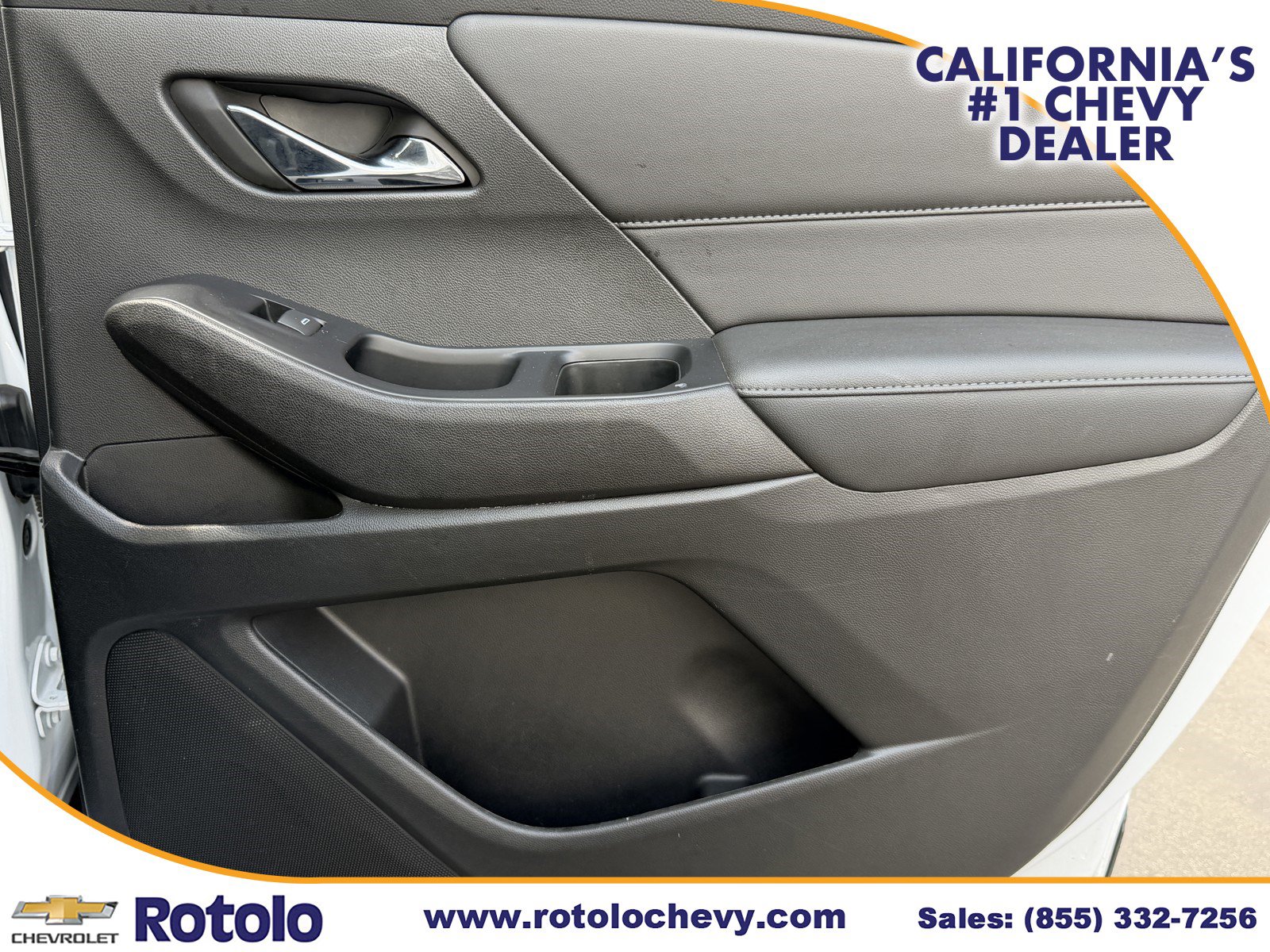 Used 2023 Chevrolet Traverse LT FWD image 11