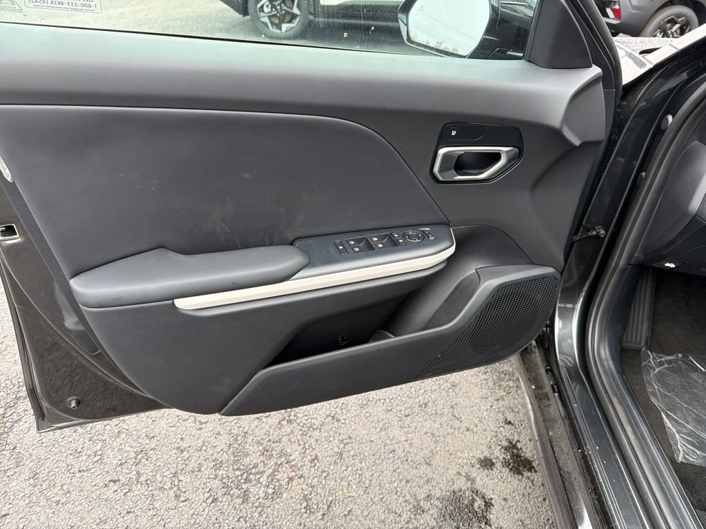 New 2025 Kia K4 GT-Line w/ GT-Line Sunroof Package image 63
