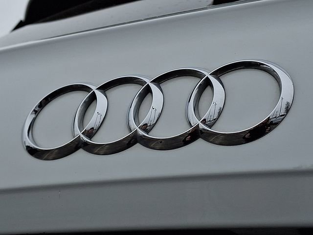 Used 2020 Audi Q5 e Premium Plus w/ Premium Plus Package image 37