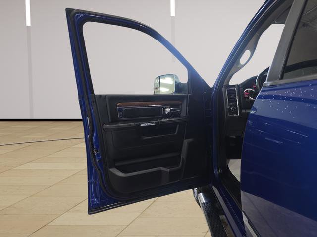 Used 2014 RAM 1500 Laramie AWD/4WD image 10