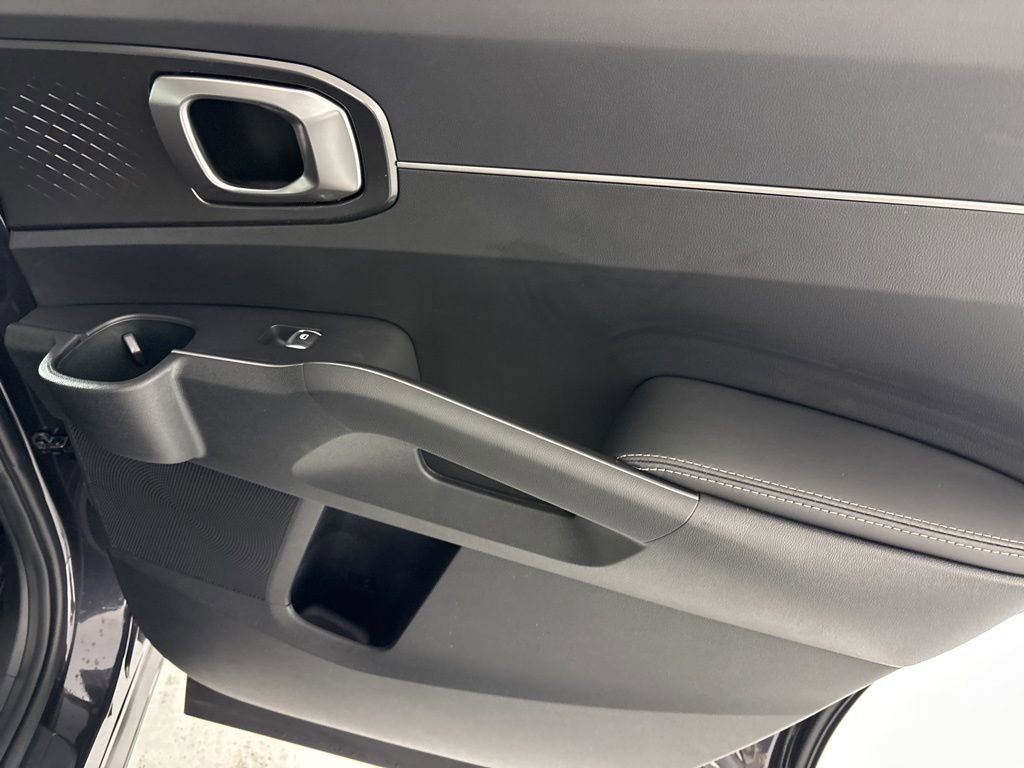 New 2026 Kia Sorento S image 41