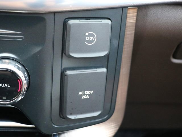 Used 2025 Ford F150 King Ranch AWD/4WD image 29