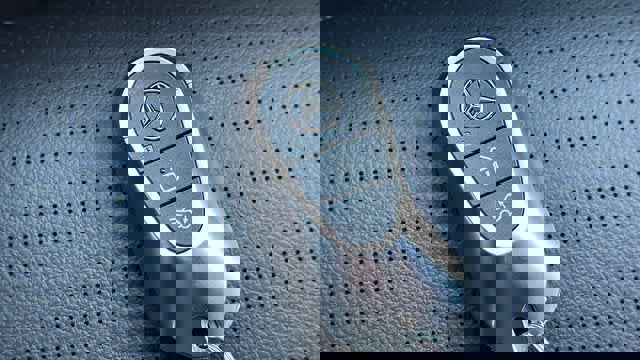 Certified 2025 Mercedes-Benz GLC 300 4MATIC image 36