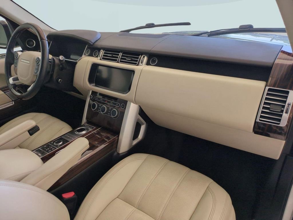 Used 2017 Land Rover Range Rover HSE AWD/4WD image 29
