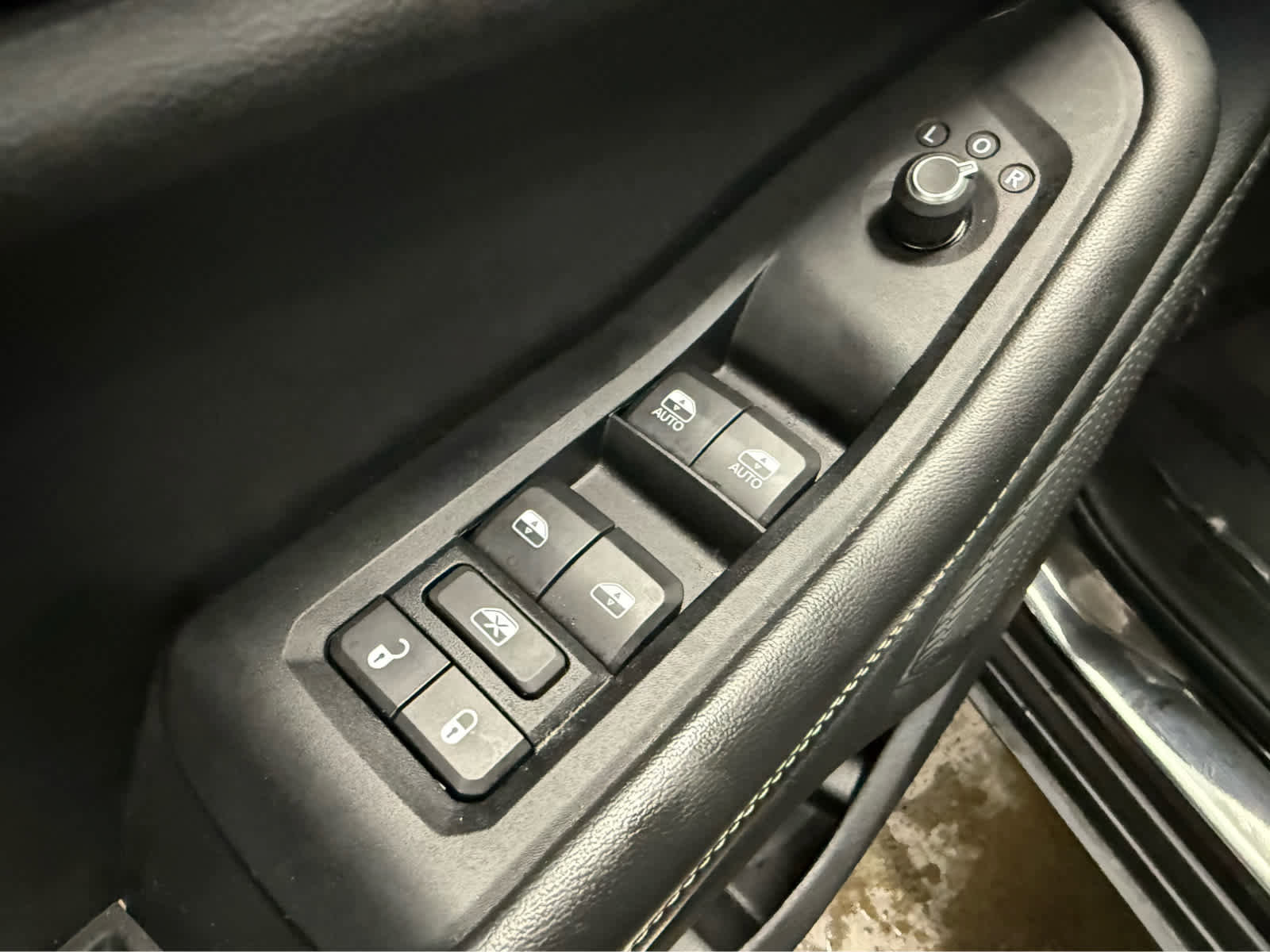 Used 2021 Jeep Grand Cherokee L Laredo AWD/4WD image 18