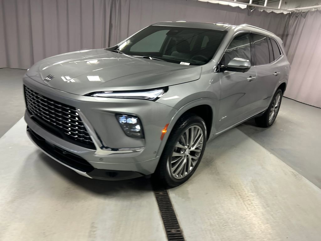 New 2026 Buick Enclave Avenir w/ Super Cruise Package image 3