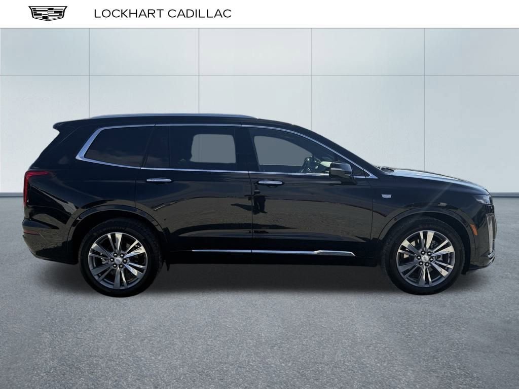 Certified 2025 Cadillac XT6 Premium Luxury image 2