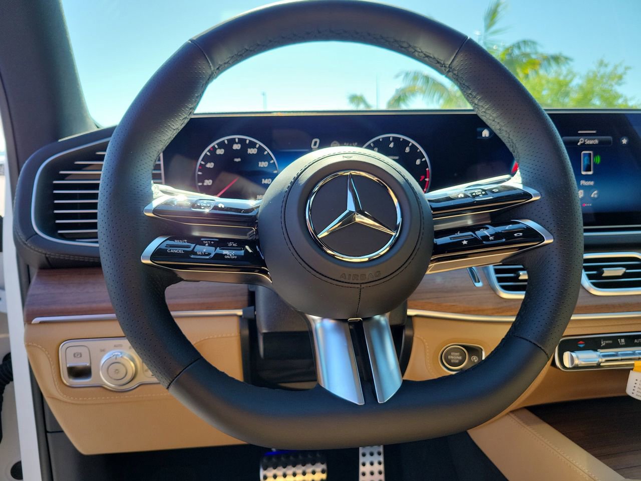 New 2026 Mercedes-Benz GLS 580 4MATIC image 29