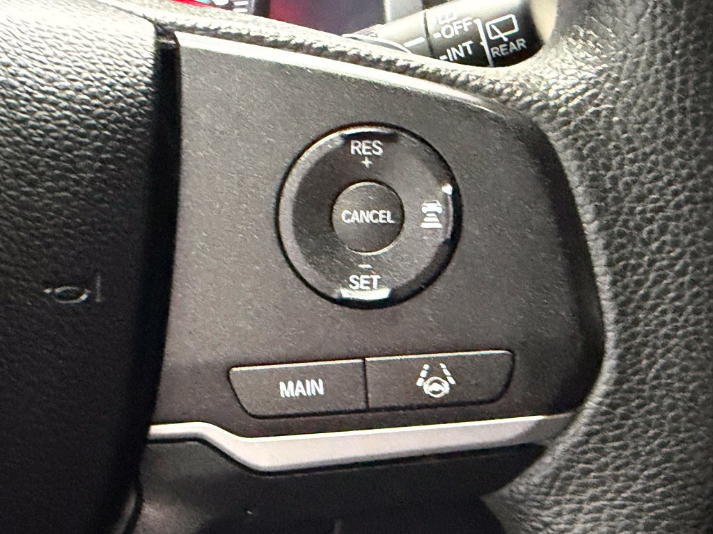 Used 2022 Honda Pilot Sport image 28