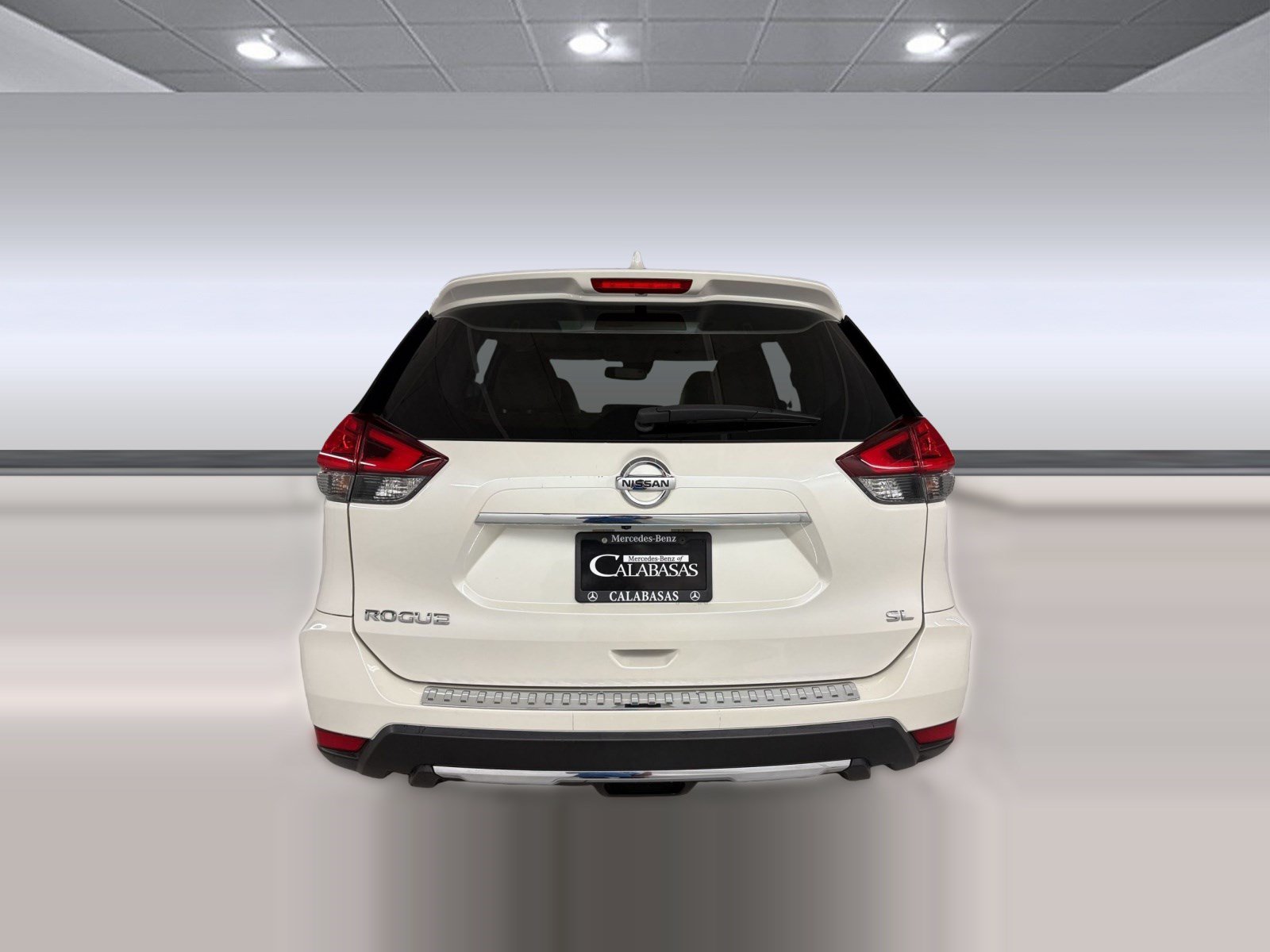 Used 2017 Nissan Rogue SL w/ SL Premium Package FWD image 10
