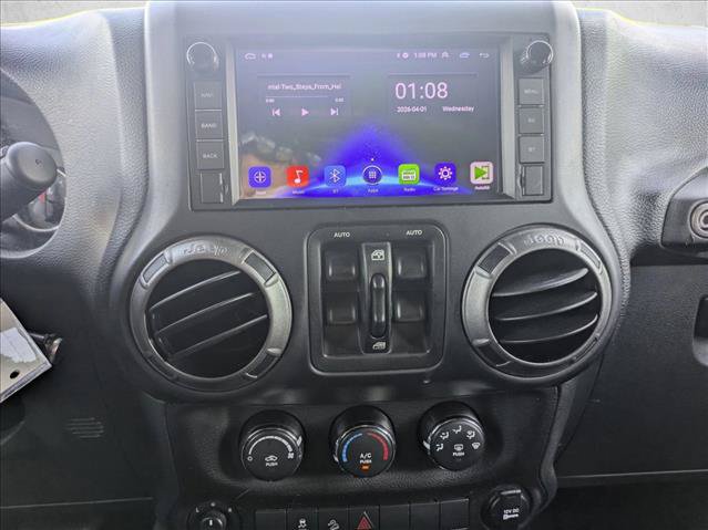 Used 2017 Jeep Wrangler Unlimited Sport w/ Quick Order Package 24S AWD/4WD image 14
