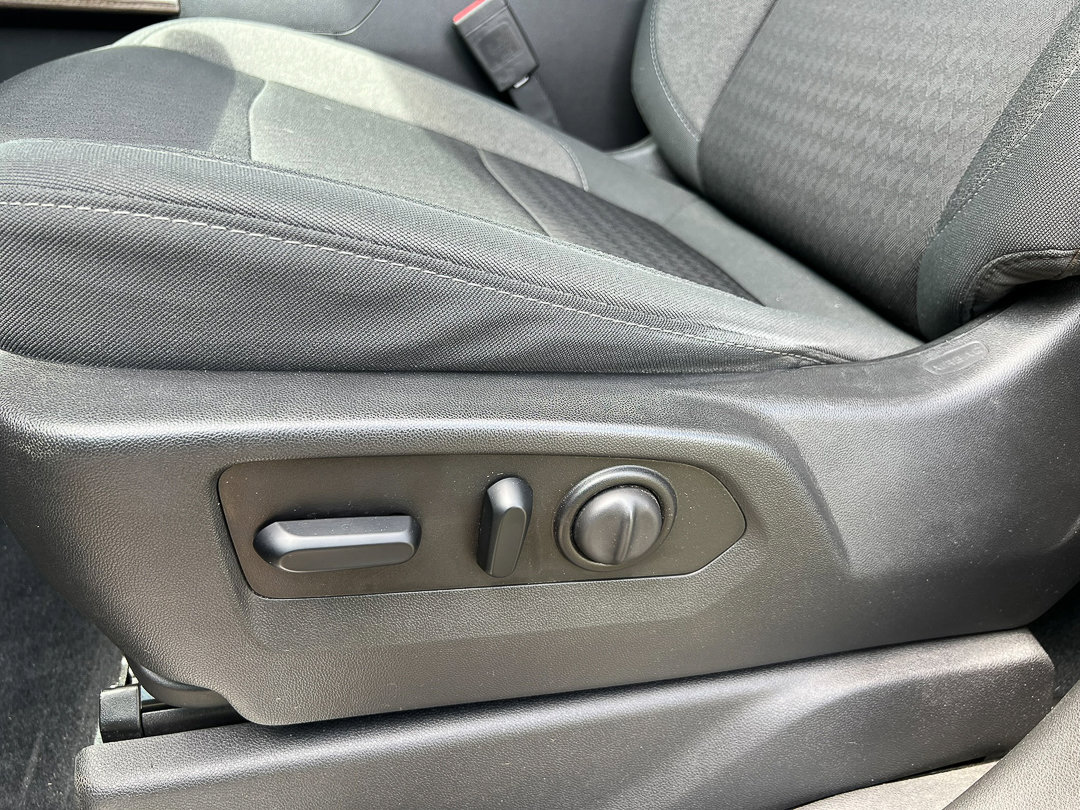 Used 2020 Chevrolet Silverado 1500 LT Trail Boss image 17