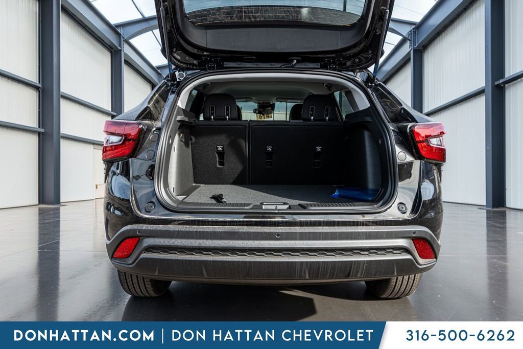 New 2026 Chevrolet Trax LS w/ LS Convenience Package image 29
