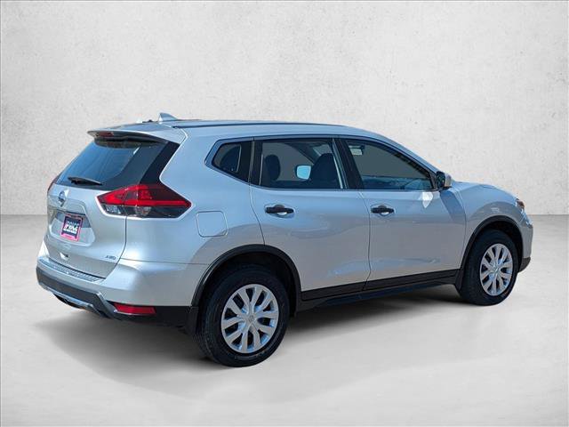 Used 2018 Nissan Rogue S AWD/4WD image 5