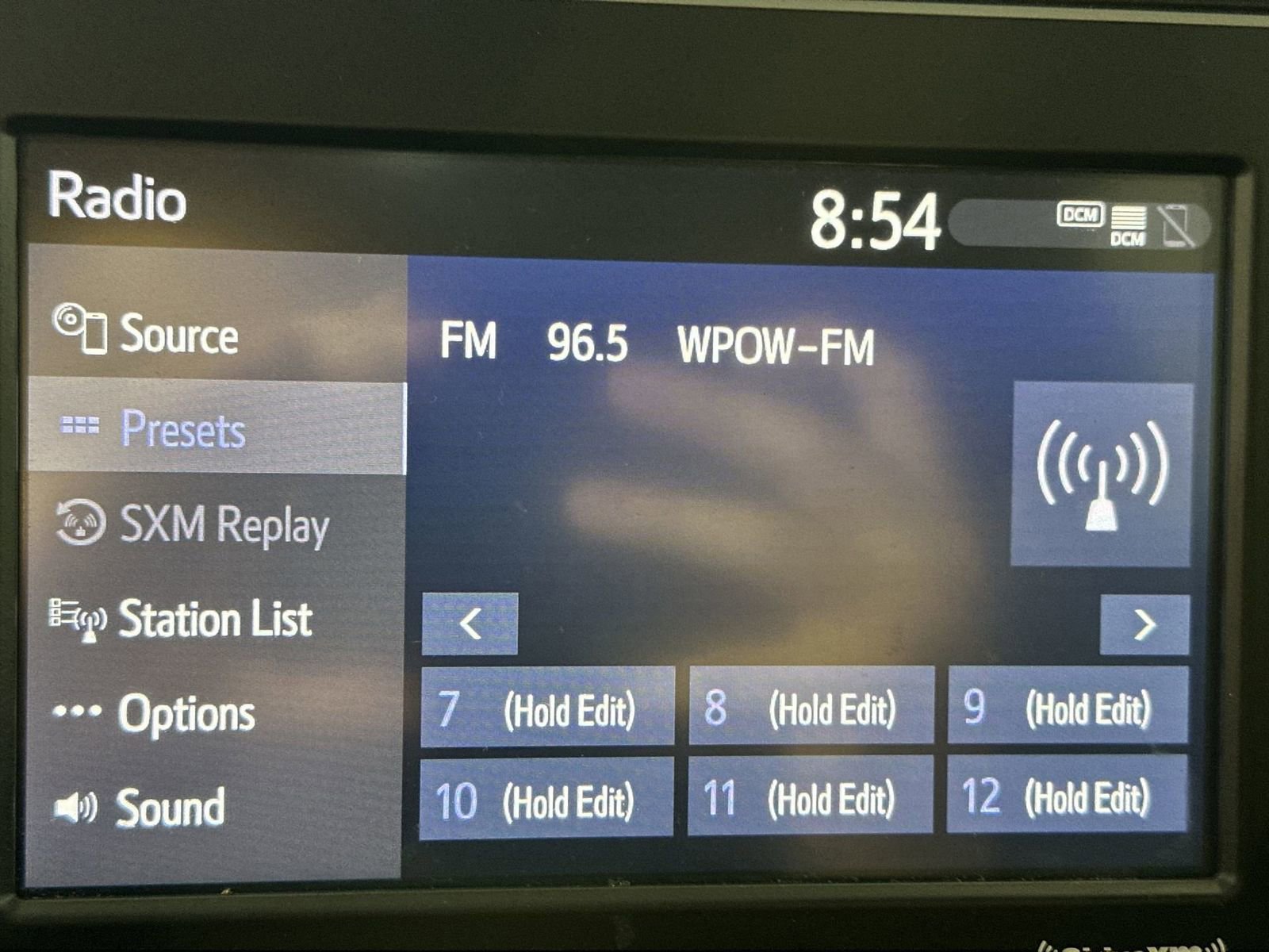 Used 2020 Toyota RAV4 XLE image 23