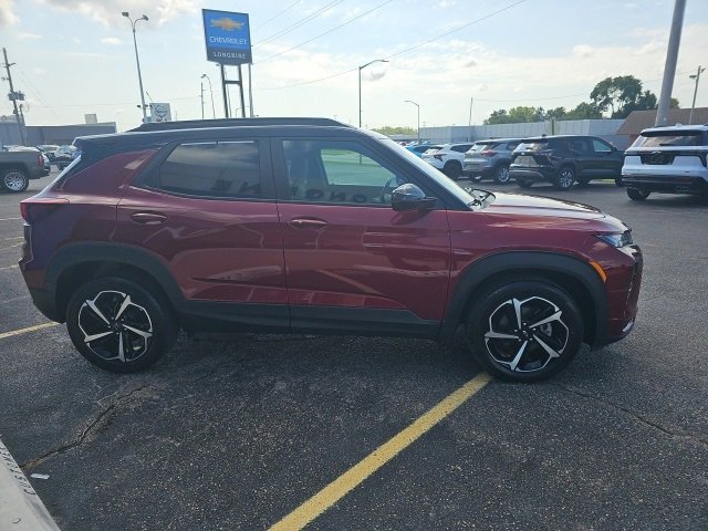 Used 2022 Chevrolet TrailBlazer RS w/ Technology Package image 8
