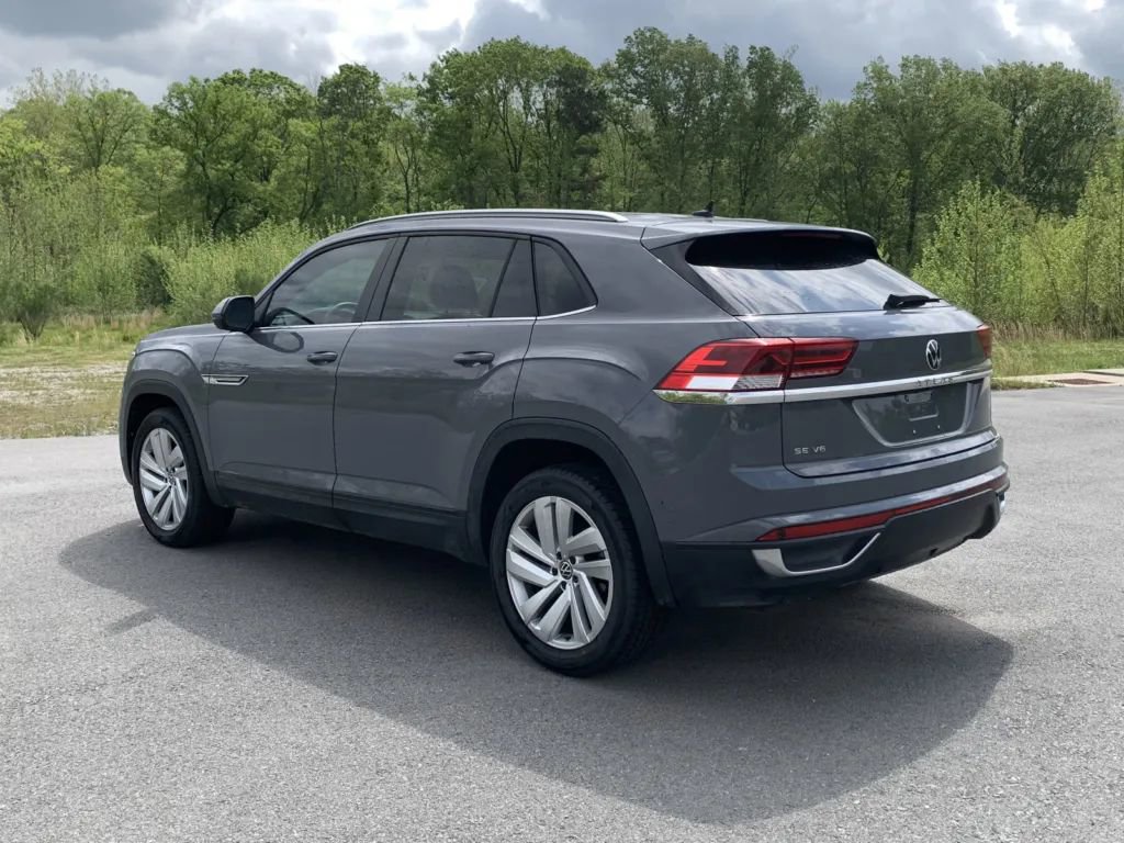 Used 2021 Volkswagen Atlas Cross Sport SE image 5