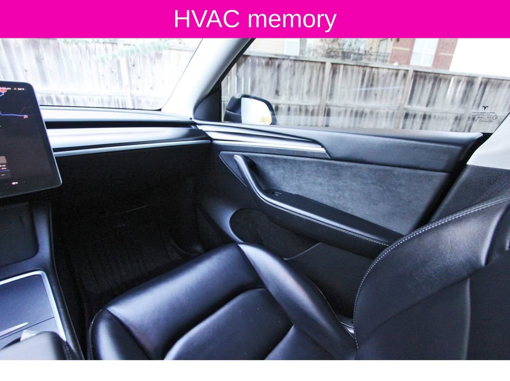 Used 2023 Tesla Model Y Performance image 9