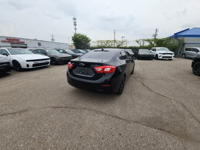 Used 2017 Chevrolet Cruze LT w/ Convenience Package FWD image 17