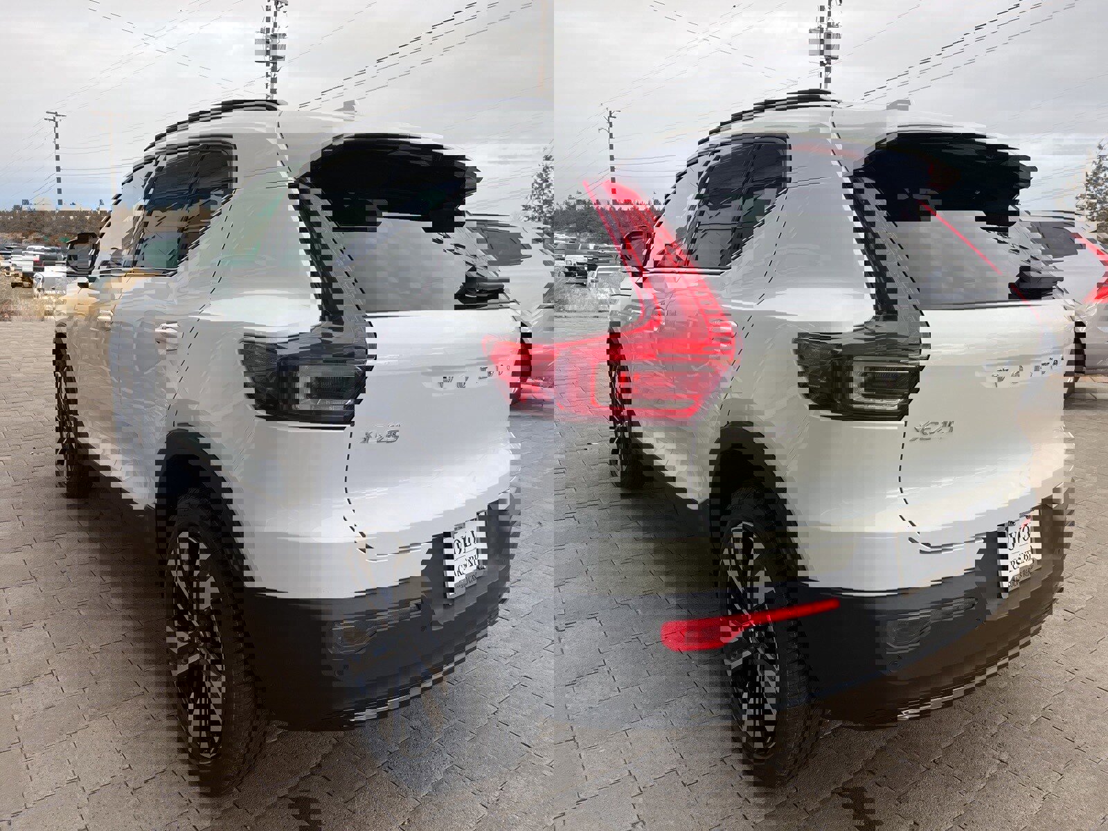 New 2026 Volvo XC40 B5 Ultra w/ Climate Package image 5