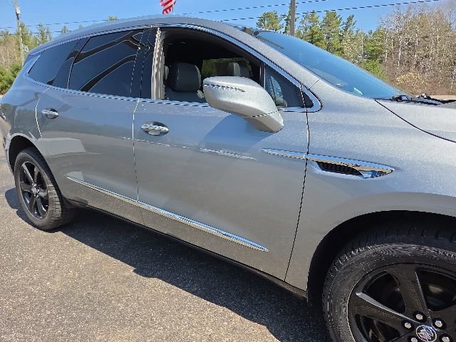 Used 2024 Buick Enclave Essence w/ Experience Buick Package AWD/4WD image 33
